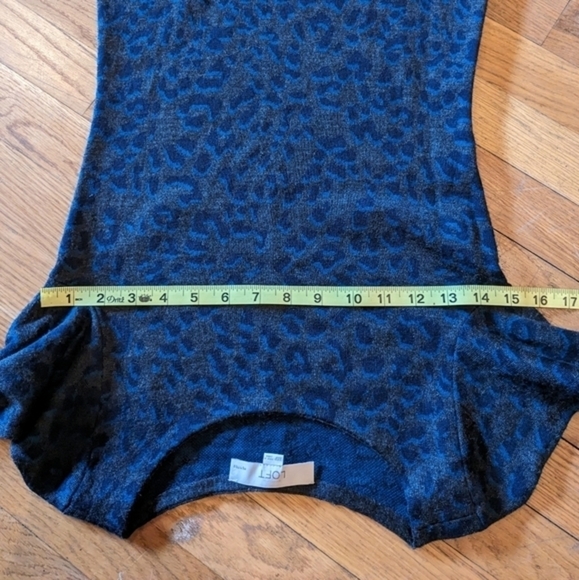 Loft XXSP Gray & Blue Animal Print Fitted Petite‎ Sweater Dress - Picture 8 of 11